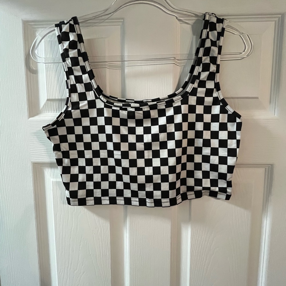 SHEIN Black and White Checkered Crop Top